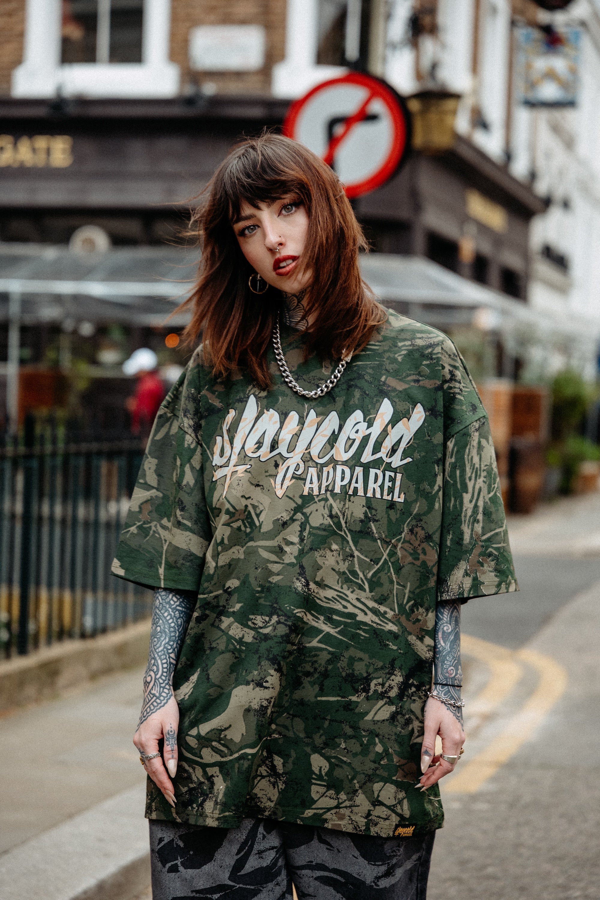 Witchfire (camo) - Oversized T-Shirt (200GSM)