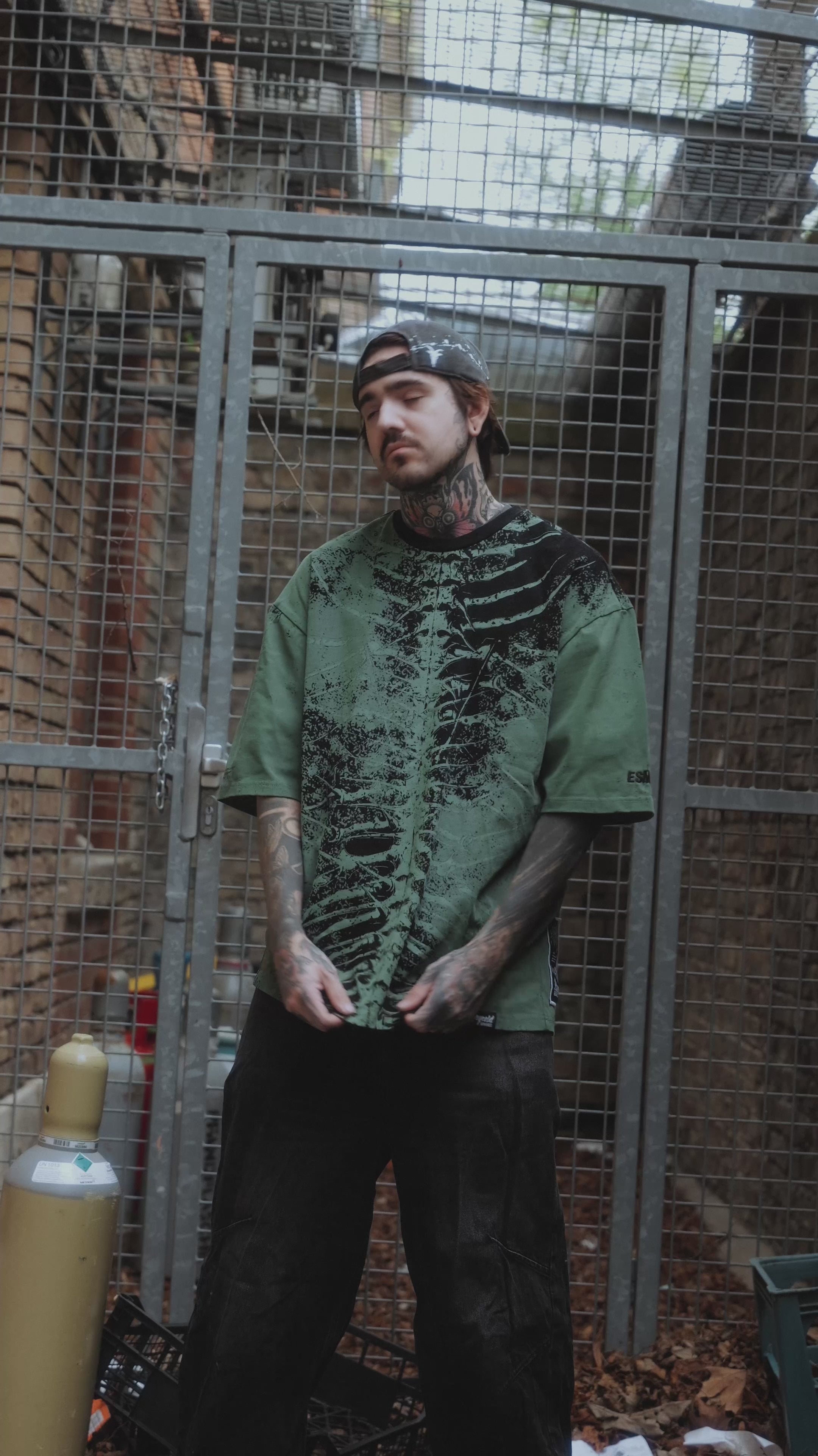 Lineage Of Dusk (Menthol) - Oversized T-Shirt (250GSM)