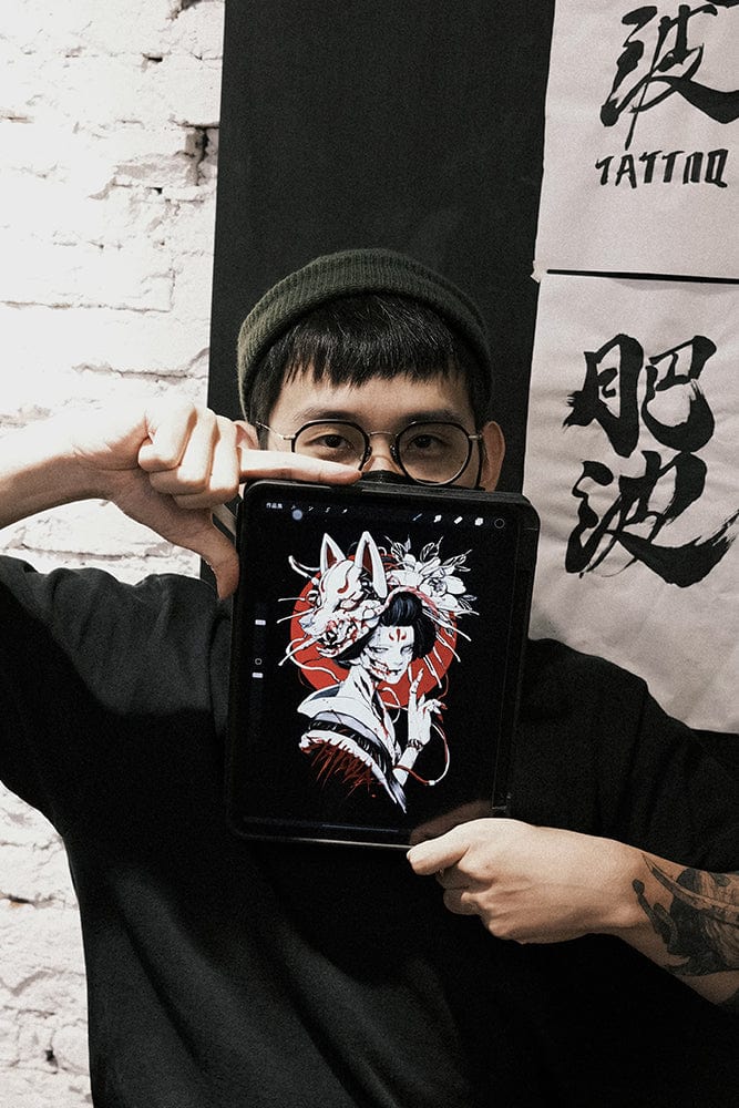 Kitsune Warrior - T-Shirt